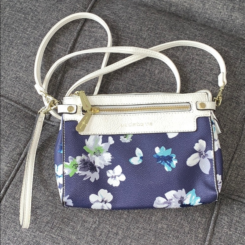 Liz Claiborne Convertible Crossbody Wristlet